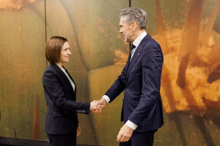 Майя Санду встретилась с высокопоставленными официальными лицами Нидерландов в Гааге