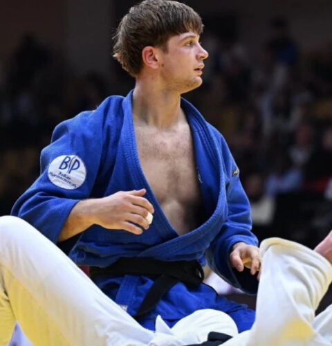 Михаил Латышев завоевал серебро на турнире «Большого шлема» в Абу-Даби