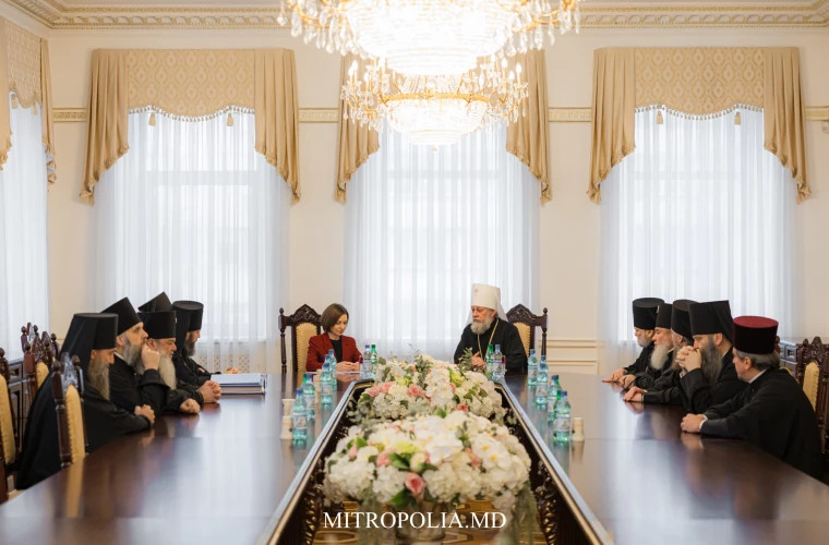 Митрополия Молдовы акцентирует важность моральных ценностей на встрече с Санду