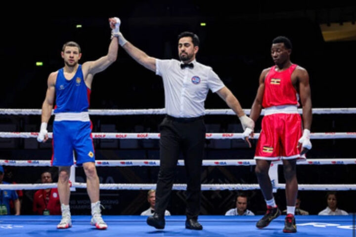 Молдавский боксер Александру Параскив вышел в полуфинал Чемпионата мира по боксу