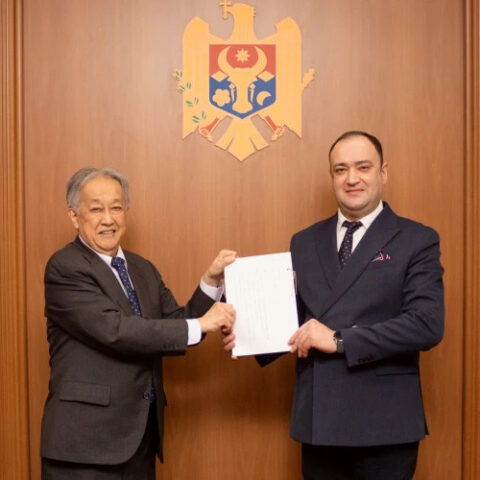 Новый посол Японии в Молдове Такеучи Казуюки начал свои официальные визиты