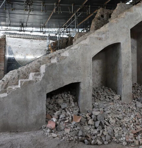 Открытие древней лестницы в Помпеях меняет представление о жизни римских элит