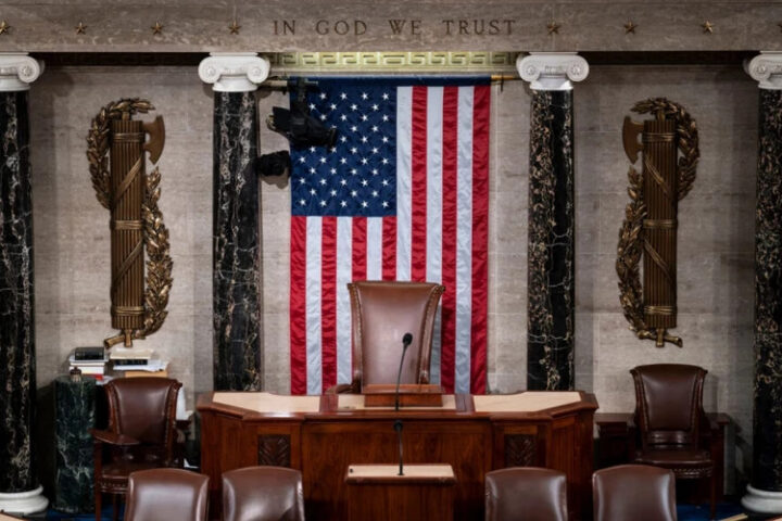 Пентагон ограничил доступ СМИ к брифингам, выбирая только консервативные издания