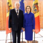 Президент Майя Санду вручила государственные награды за вклад в развитие Молдовы