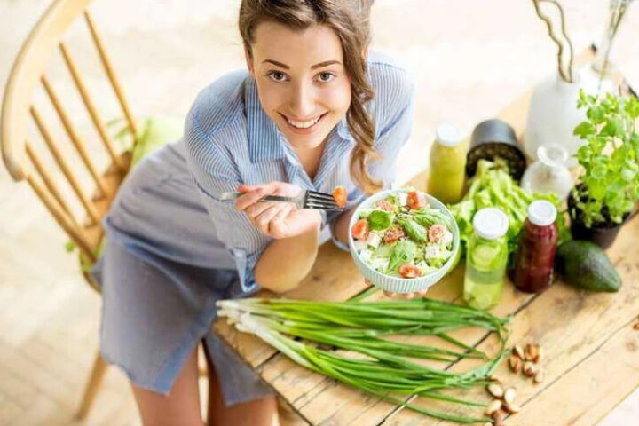 Продукты, которые стоит избегать, чтобы не навредить здоровью