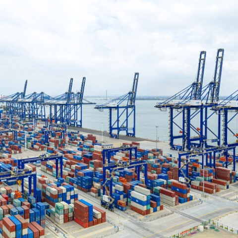 Рост торговли в Хайнане после запуска специальных таможенных операций 18 декабря