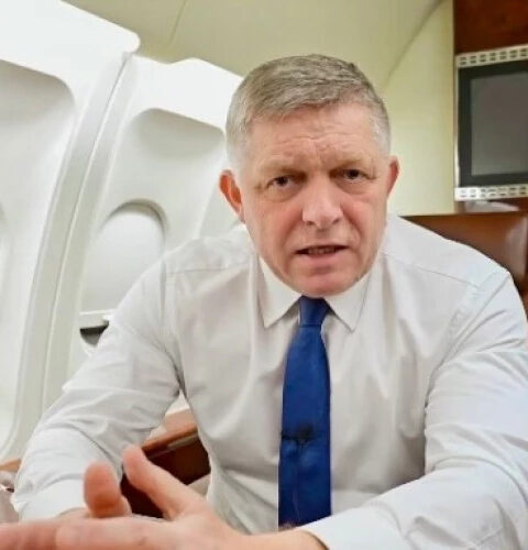 Самолет премьера Словакии Роберта Фицо поврежден в аэропорту Брюсселя перед саммитом ЕС