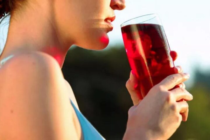 Самые токсичные напитки, которые угрожают здоровью организма