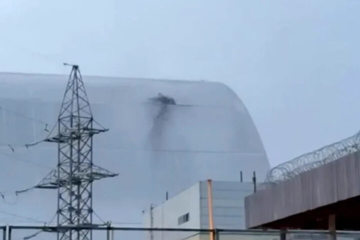 Саркофаг Чернобыльской АЭС в опасности из-за ракетных и дроновых ударов