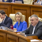 Социалисты требуют слушаний министра экологии по аукционам охотничьих фондов