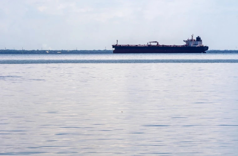 США задержали нефтяной танкер у берегов Венесуэлы для пресечения незаконных поставок нефти