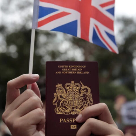 В Австралии британцу аннулировали визу за демонстрацию нацистской символики