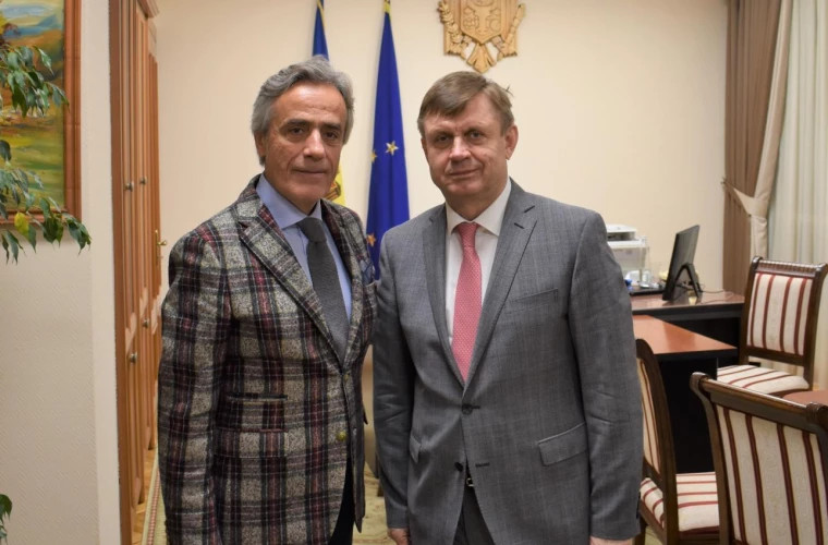Вице-премьер по реинтеграции Валерий Киверь встретился с послом Греции в Молдове