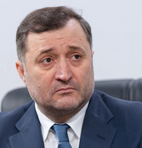 Влад Филат объявлен в международный розыск по запросу Интерпола