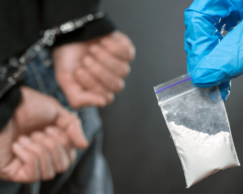 Власти Молдовы разрабатывают новую стратегию по борьбе с наркотиками и никотиновой зависимостью