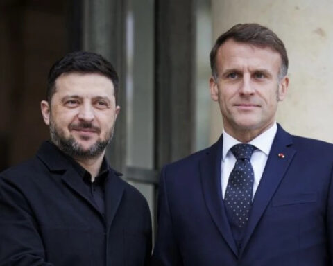 Зеленский: Украине нужен надежный мир с Россией для скорейшего завершения войны