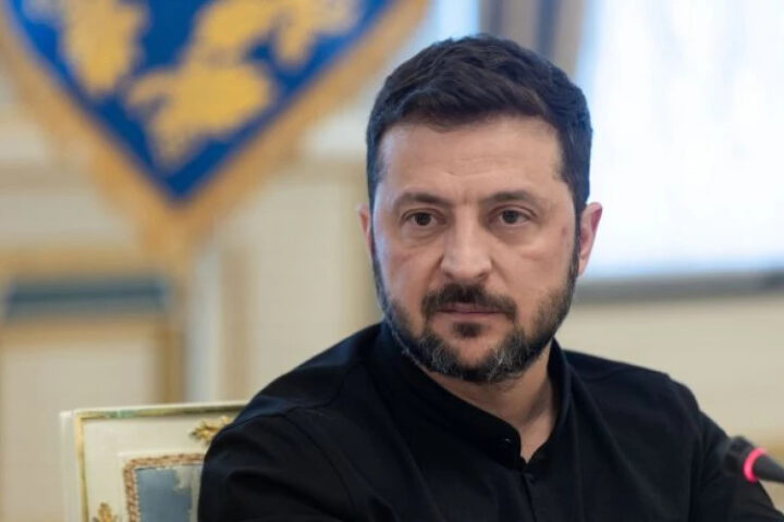 Зеленский заявил, что вопрос референдума по территориям не актуален