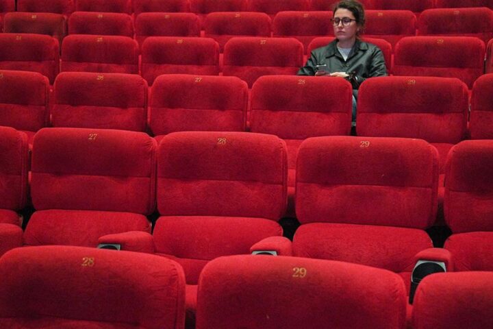 Рост цен сделал походы в кино недоступными для большинства россиян