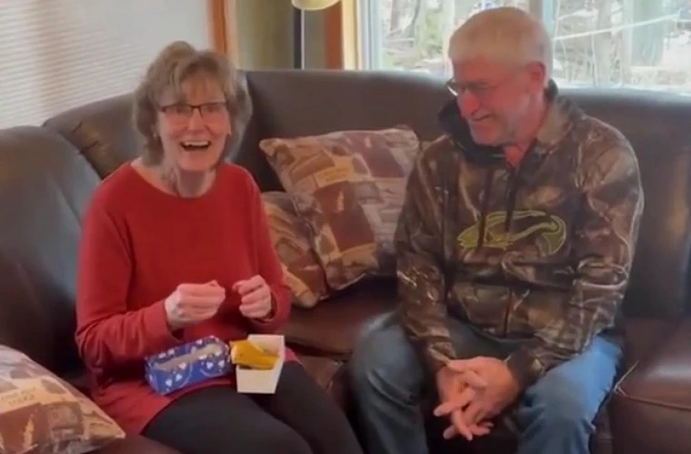 Американец нашёл обручальное кольцо жены, пропавшее 48 лет назад