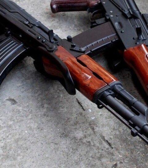 Автоматы для охранников: власти рф ищут замену ПВО на фоне атак беспилотников