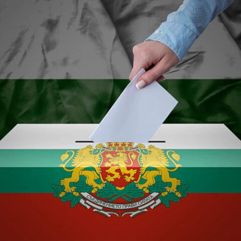 Болгария проводит очередные досрочные парламентские выборы после неудач с формированием правительства