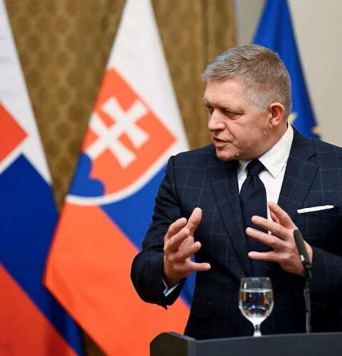 Фицо: действия США в Венесуэле привели к распаду мирового порядка