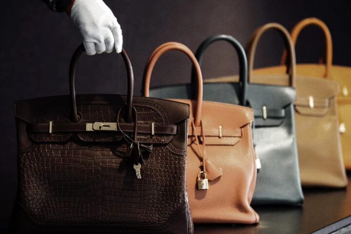 Hermes обвиняют в слежке за потенциальными покупателями сумок Birkin