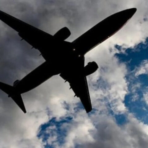 Иран возобновил авиаперелёты после закрытия воздушного пространства из-за угрозы конфликта с США