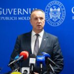 Министр здравоохранения: вирус, передающийся от летучих мышей к свиньям, не угрожает Молдове