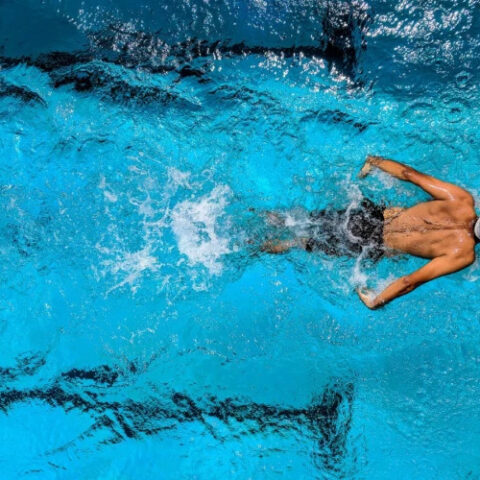 Опасности в бассейне, о которых стоит знать перед отпуском