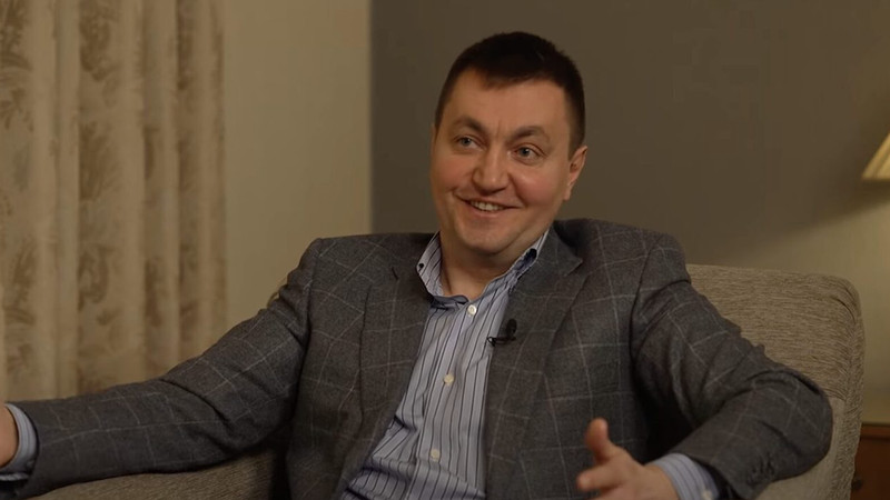 Платон требует признать его потерпевшим в деле против Плахотнюка