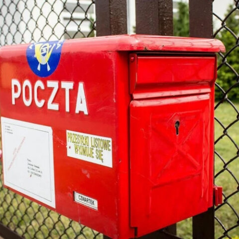 Польша разослала 4 миллиона брошюр "Руководство по безопасности" с инструкциями на случай войны или кризиса