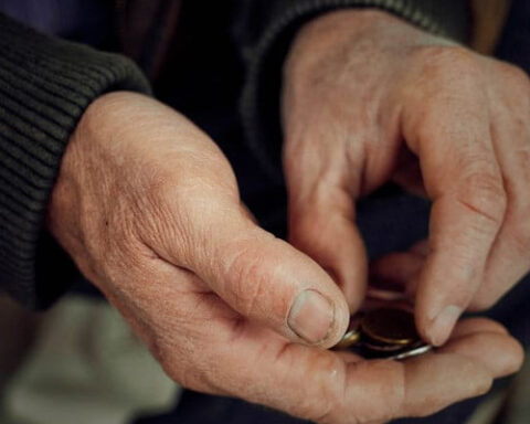 Правительство Молдовы отвергло выплату 2 тыс. леев пенсионерам из-за нехватки бюджета