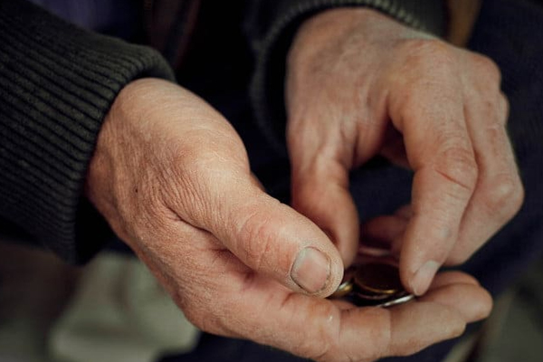 Правительство Молдовы отвергло выплату 2 тыс. леев пенсионерам из-за нехватки бюджета