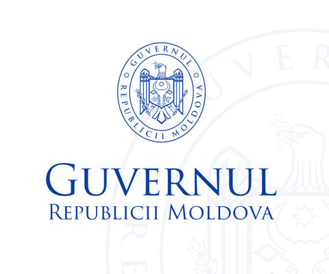 Правительство сообщает о мерах по расчистке дорог и обеспечению безопасности граждан в условиях непогоды