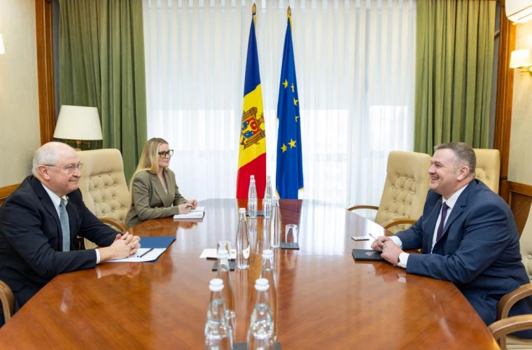 Премьер-министр Молдовы Александр Мунтяну встретился с латвийским послом для обсуждения сотрудничества