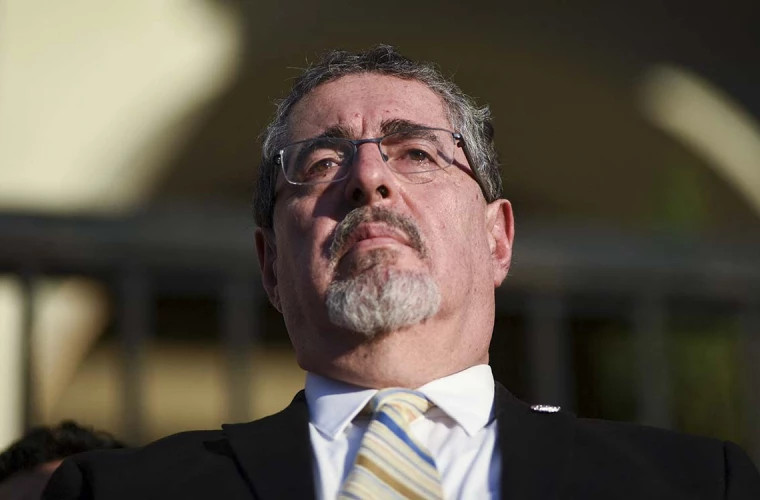 Президент Гватемалы объявил чрезвычайное положение из-за роста преступности