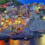 Самый живописный железнодорожный маршрут мира проходит через Чинкве-Терре в Италии