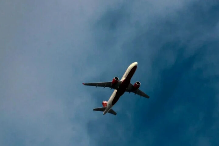 Сотни рейсов отменены в Карибах после военных ударов США по Венесуэле