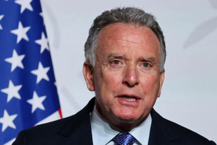 Спецпосланник Трампа заявил о прогрессе на встрече «коалиции желающих» в Париже, но вопрос земли остается открытым