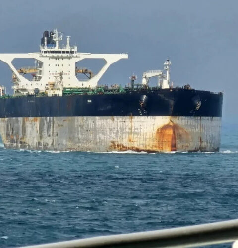 США задержали российский танкер в Атлантике и захватили еще один в Карибском море