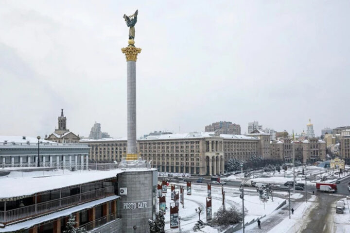 Украина вводит чрезвычайное положение в энергетике из-за атак на инфраструктуру