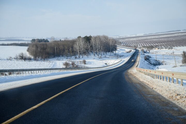 Жители 23 населенных пунктов севера Молдовы получат дорогу, отремонтированную по стандартам ЕС
