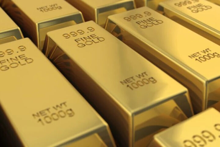 Золото и серебро устанавливают новые рекорды на фоне геополитической напряженности