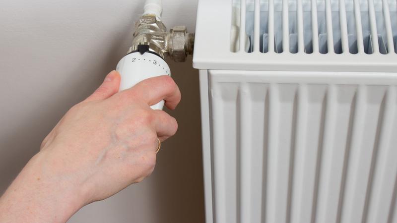 АНРЭ одобрило: теплая энергия дешевле для Кишинева, дорожает для Бельц