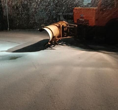 Дороги Молдовы: затруднения в движении из-за ледяной корки и сильного ветра