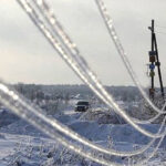 Из-за гололеда 30 населенных пунктов в шести районах Молдовы остались без электричества