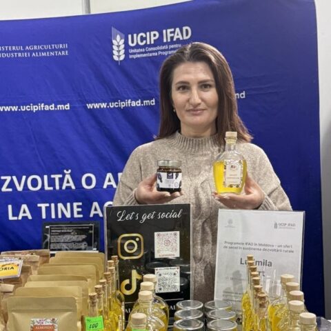 Людмила Серт из Гагаузии создала успешный местный бренд на основе миндального сада