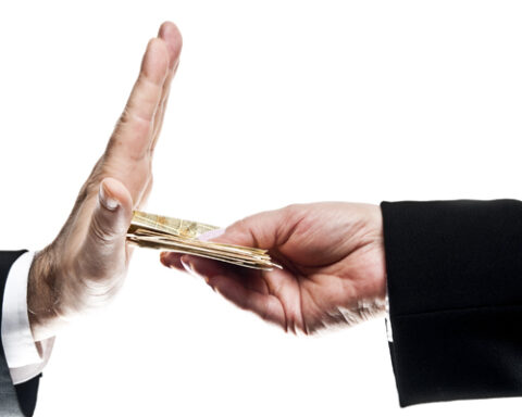 Молдова опустилась на две позиции в глобальном рейтинге коррупции, заняв 80-е место из 182 стран