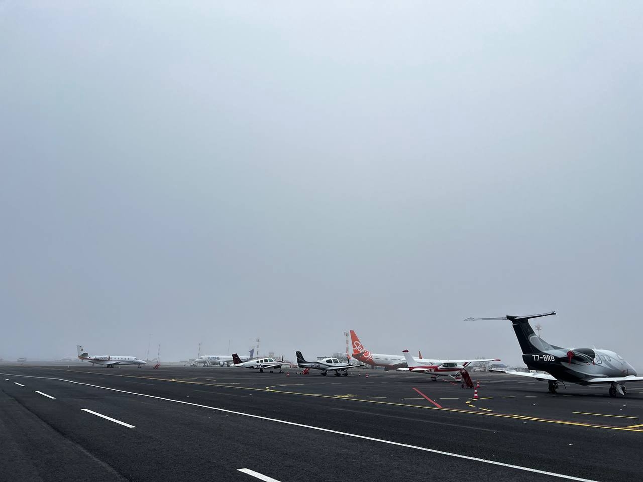 Опубликованы обновленные списки авиаперевозчиков с ограничениями на выполнение полетов в Молдове